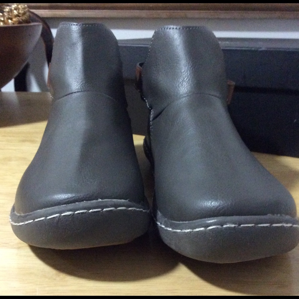 Boots Nwot